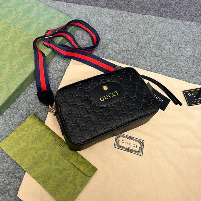 Gucci SB-04 Luxurious Professional Waterproof Leather Trendy Side Body Bag For Unisex