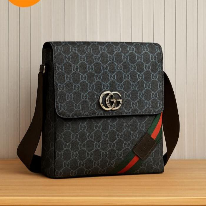 GUCCI SB-163 Luxurious Professional Waterproof Leather Trendy Side Body Bag For Unisex