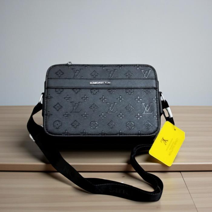 LV SB-198 Luxurious Professional Waterproof Leather Trendy Side Body Bag For Unisex